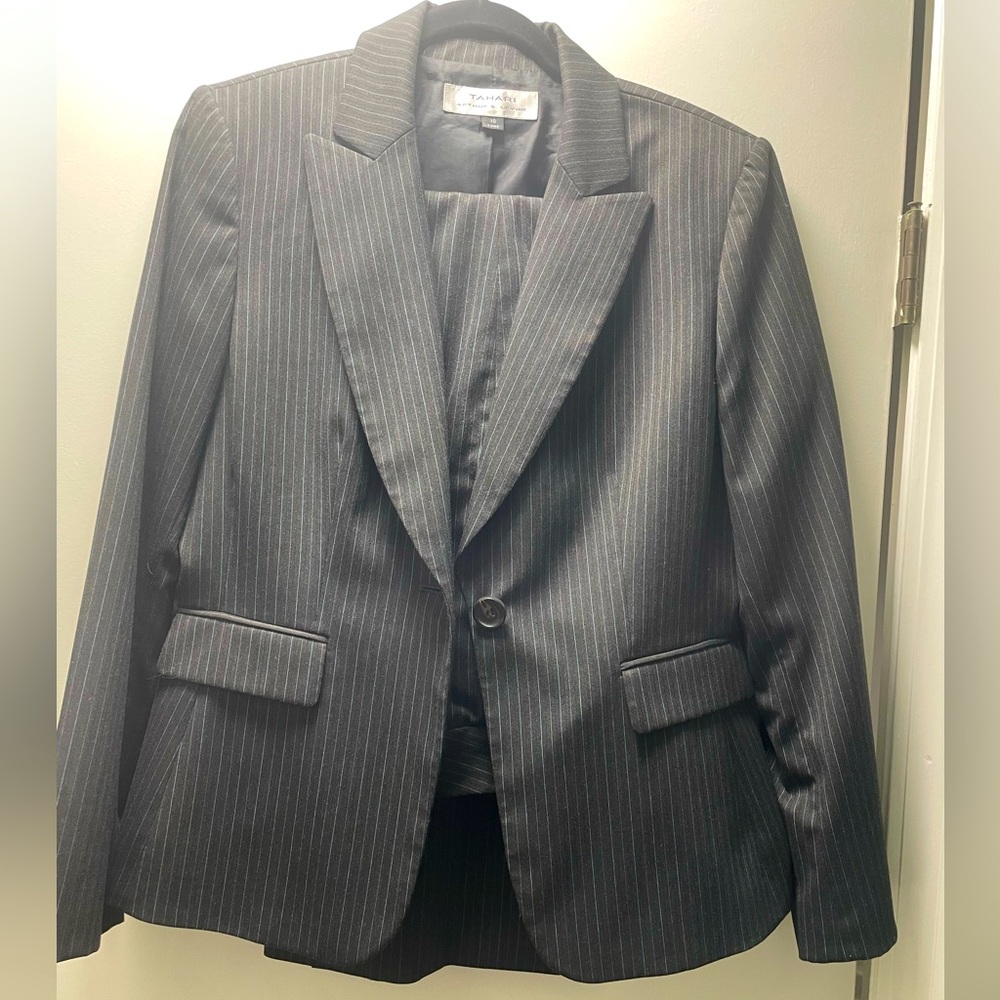 Tahari Charcoal Pinstripe Blazer